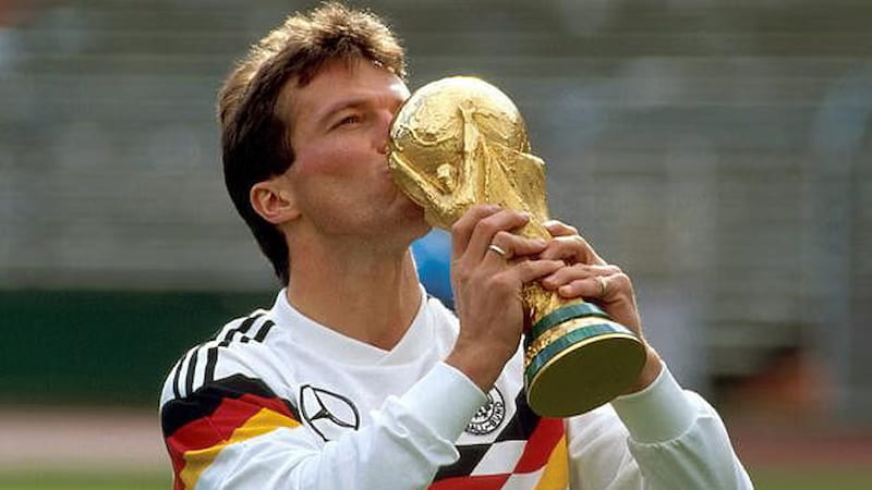 Matthaus cùng đội tuyển Tây Đức giành chức vô địch World Cup